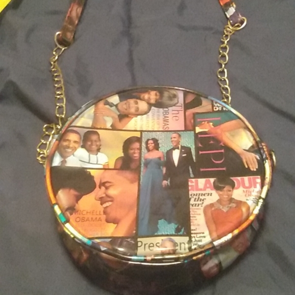 Purse - Picture 2 of 3